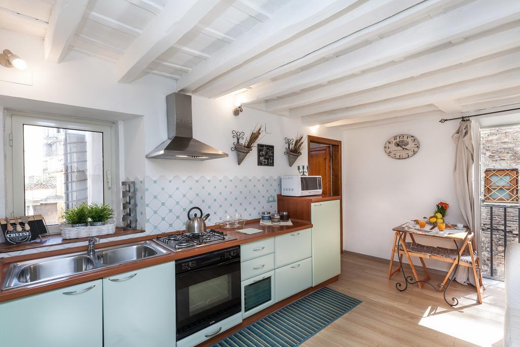 Holiday home Boutique Domus Navona Librari